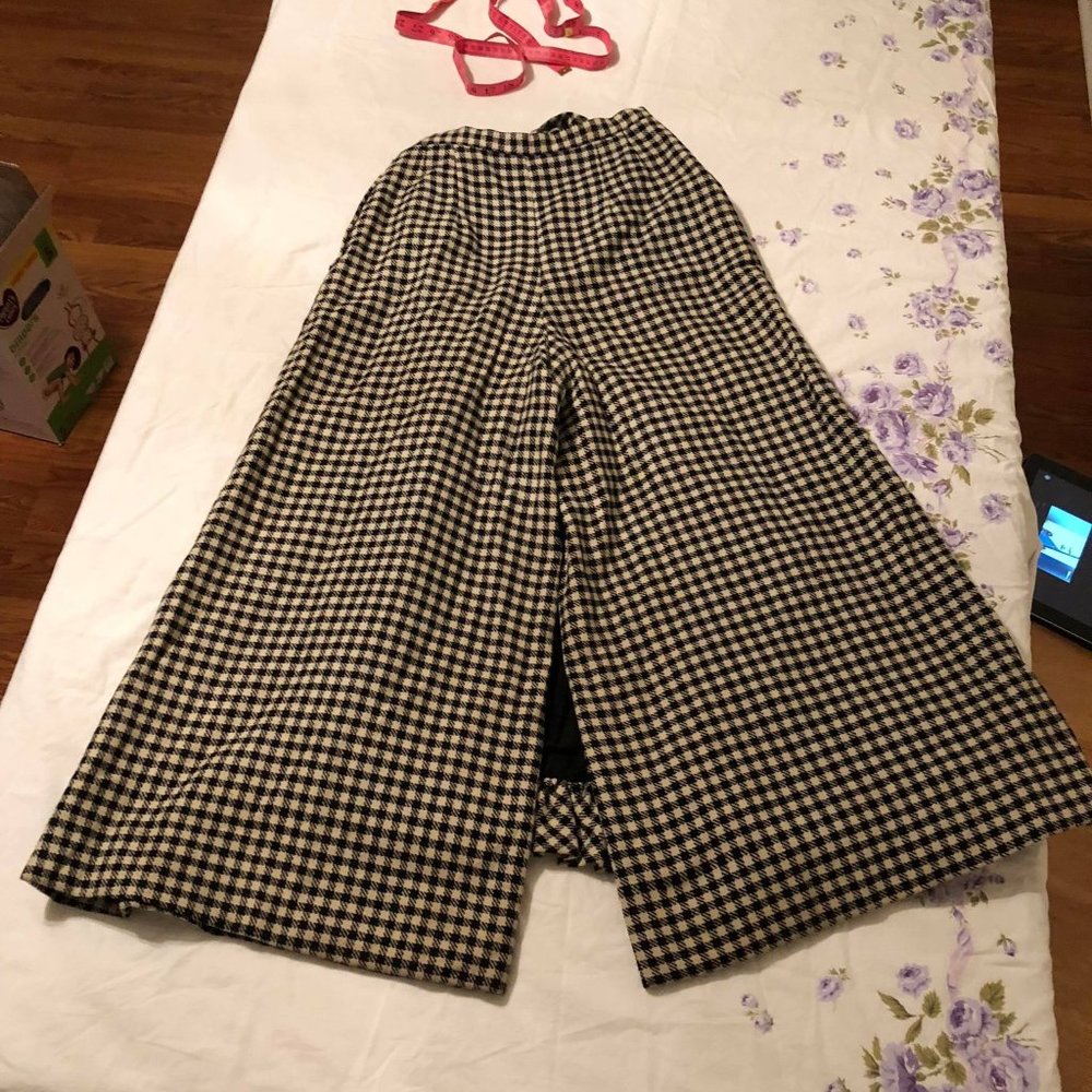 Women's Patches Pants/Dress Size 10